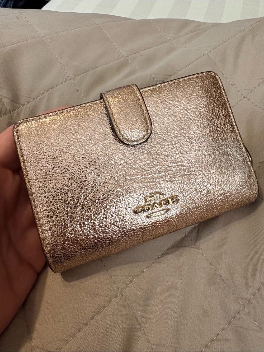 COACH Metallic Rose Gold Pebbled Leather Medium Corner Zip Wallet